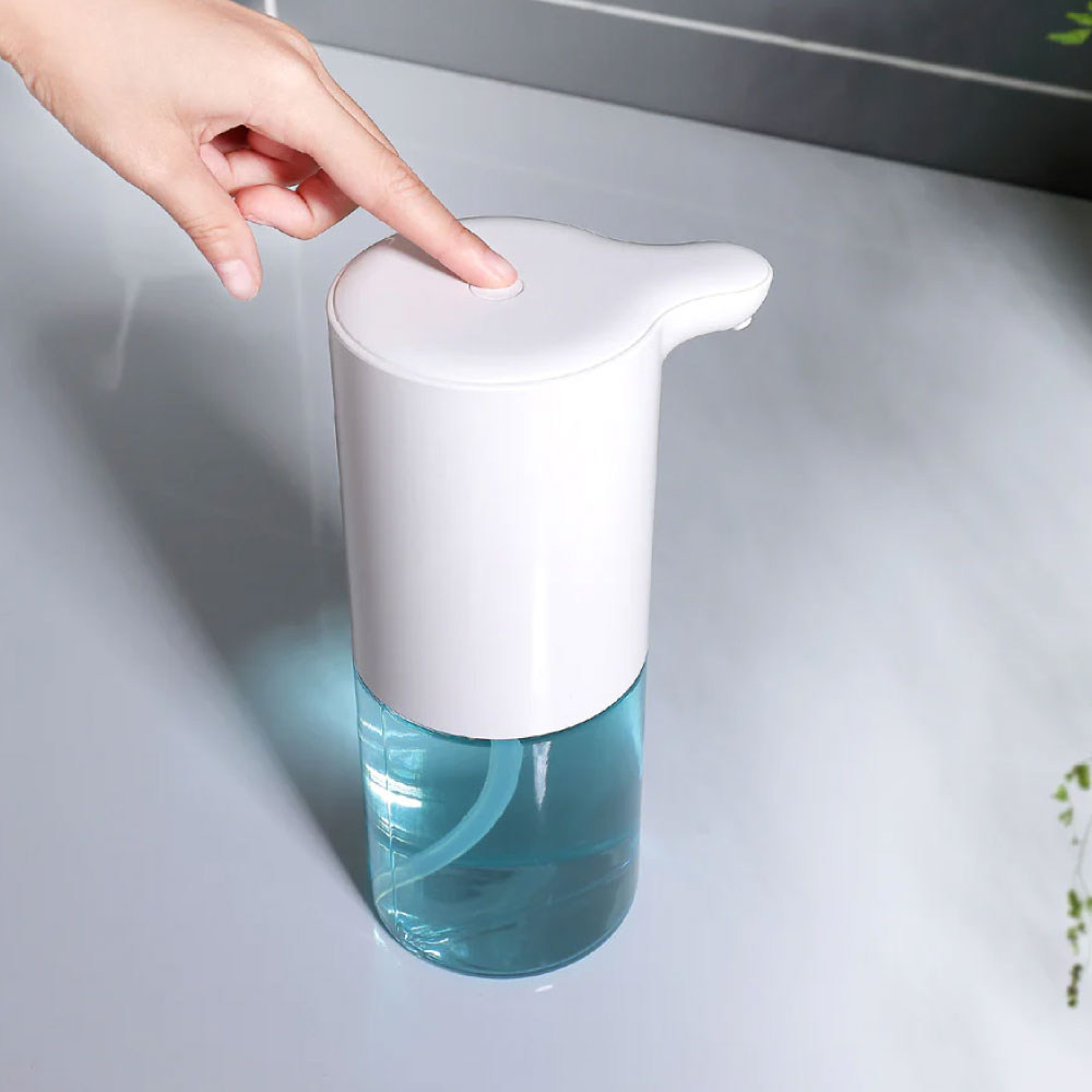 Liquid soap dispenser