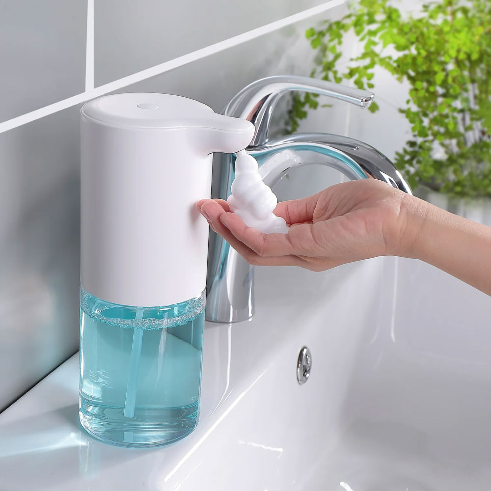 Liquid soap dispenser