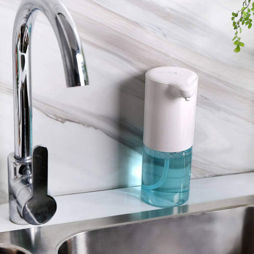 Liquid soap dispenser