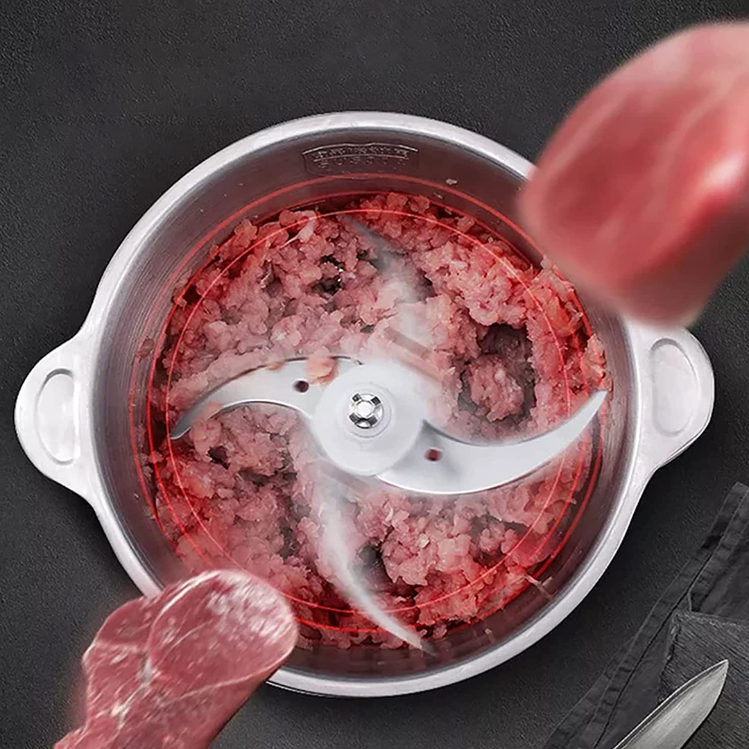 Electric meat and vegetable chopper