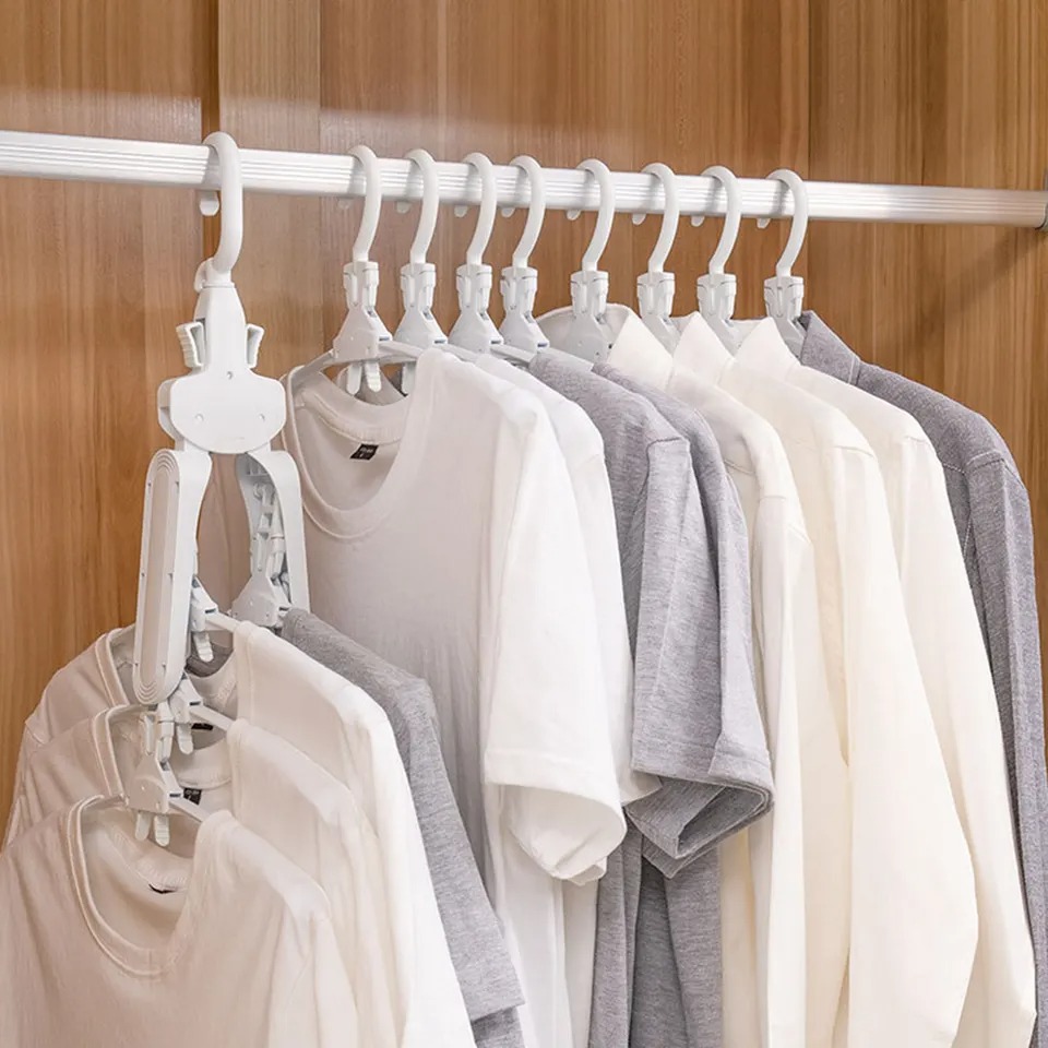 Folding Clothes Hanger